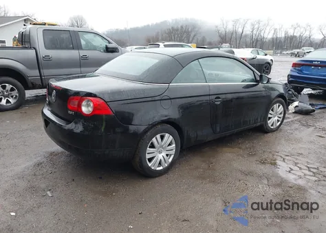 2010 Volkswagen Eos Komfort z USA, uszkodzony, nr VIN WVWBA7AH2AV020631